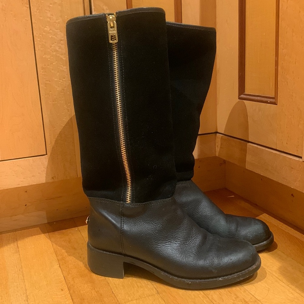 Coach winter boots (size:8)